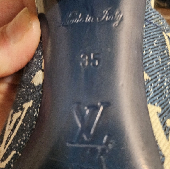 Authentic Louis Vuitton denim high heeled Sandal - Picture 5 of 6